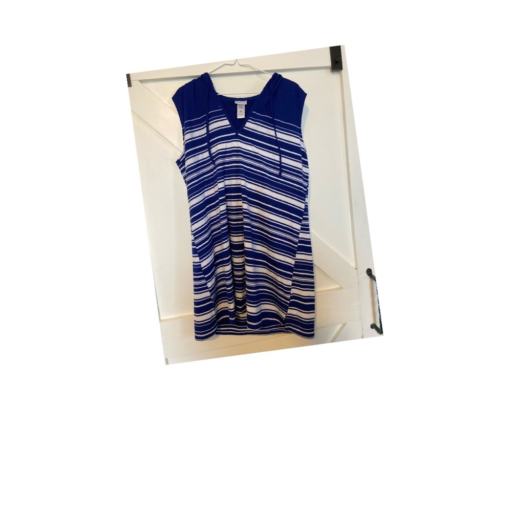 Hooded swimsuit cover